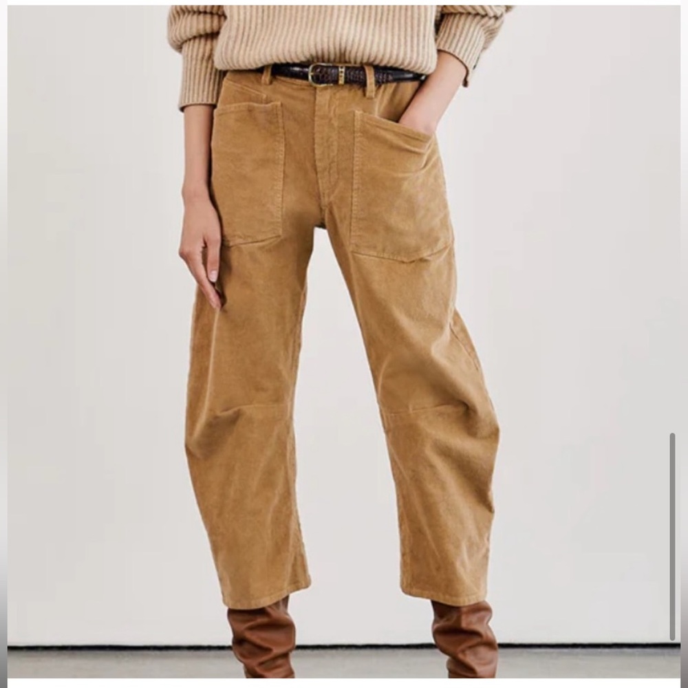 Nili Lotan size 8 Shon pant in camel cord-sold out online!